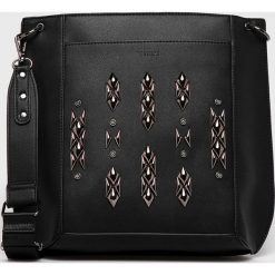 Medicine - Torebka Festival Boho. Czarne torby na ramię MEDICINE, bez wzorów, z materiału, boho, na ramię, średnie, bez dodatków. W wyprzedaży za 49.90 zł.