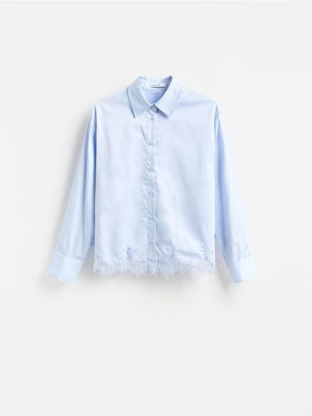 Koszula z koronką - jasnoniebieski. Niebieskie koszule Reserved, l, bez wzorów, z bawełny, bez kołnierzyka, bez ramiączek. Za 139.99 zł.