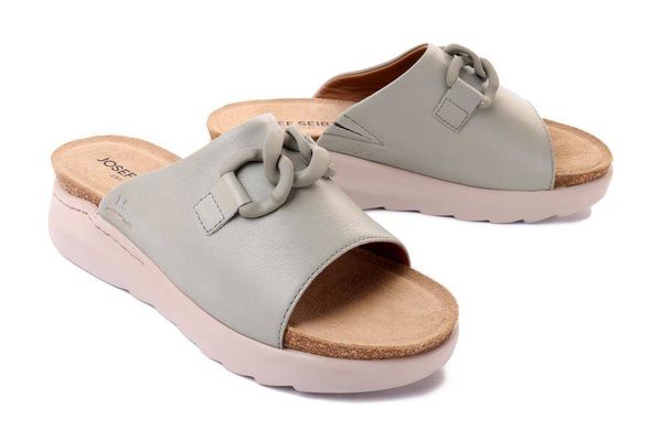 JOSEF SEIBEL 73407 511 635 Celine 07 salvia, klapki damskie. Zielone klapki Josef Seibel, bez wzorów, ze skóry, bez obcasa. Za 272.93 zł.