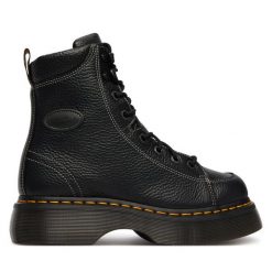 Trzewiki Dr. Martens. Czarne botki Dr. Martens, bez wzorów, bez obcasa, na płaskiej podeszwie, bez zapięcia. Za 899.99 zł.