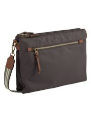 Camel Active Torebka w kolorze brązowym - 3 x 25 x 6 cm rozmiar: onesize. Brązowe torby na ramię Camel Active, bez wzorów, z materiału, na ramię, bez dodatków. Za 93.72 zł.