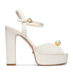 Sandały GINO ROSSI. Białe sandały Gino Rossi, bez wzorów, bez obcasa, na słupku, bez zapięcia. Za 429.99 zł.