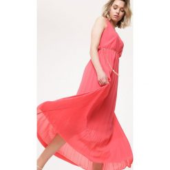 Koralowa Sukienka Neoclassicism. Pomarańczowe sukienki Born2be, s, bez wzorów, eleganckie, bez kołnierzyka, bez ramiączek, maxi. Za 74.99 zł.
