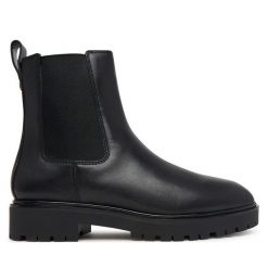 Sztyblety LAUREN RALPH LAUREN. Czarne botki Lauren Ralph Lauren, bez wzorów, bez obcasa, na płaskiej podeszwie, bez zapięcia. Za 879.99 zł.