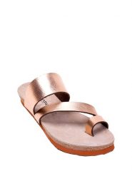 Comfortfusse Skórzane japonki w kolorze różowozłotym rozmiar: 36. Różowe klapki Comfortfüße, bez wzorów, ze skóry, z otwartym noskiem, bez obcasa. Za 217.99 zł.