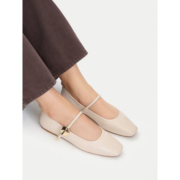 Baleriny MEXX. Brązowe baleriny Mexx, bez wzorów, bez obcasa. Za 269.99 zł.