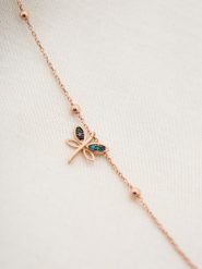 Lodie Silver Srebrna bransoletka z zawieszką na kostkę rozmiar: onesize. Szare bransoletki Lodie Silver, z cyrkonią, srebrne. Za 74.46 zł.