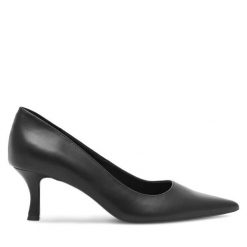 Szpilki Lasocki. Czarne szpilki Lasocki, bez wzorów, bez obcasa, na szpilce, bez zapięcia. Za 229.99 zł.