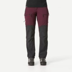 Spodnie trekkingowe damskie Forclaz MT900. Czarne spodnie sportowe SIMOND, m, bez wzorów, z elastanu, trekkingowe. Za 299.99 zł.