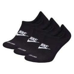 Skarpety Unisex Dla Dorosłych Everyday Plus Z Amortyzacją (zestaw 3 Sztuk). Szare skarpety Nike, bez wzorów, z bawełny. Za 121.99 zł.