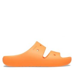 Klapki Crocs. Brązowe klapki Crocs, bez wzorów, bez obcasa. Za 119.99 zł.
