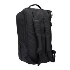 Torba sportowa Kipsta Urban 55 L. Czarne torby na ramię DECATHLON, bez wzorów, z materiału, eleganckie, na ramię, bez dodatków. Za 189.99 zł.