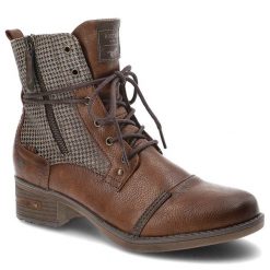 Brązowe Botki Mustang Modne Buty Damskie. Brązowe botki Mustang, bez wzorów, ze skóry ekologicznej, bez obcasa, bez zapięcia. Za 239.00 zł.