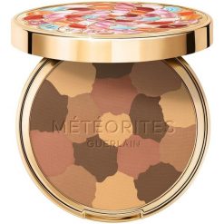 Guerlain Les Météorites MATUJĄCY I UTRWALAJĄCY PUDER W KAMIENIU Pudry 8,5 g 04 - AMBER. Pudry Guerlain. Za 252.00 zł.