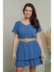 Curvy Lady Sukienka w kolorze niebieskim rozmiar: 44/46. Niebieskie sukienki Curvy Lady, na co dzień, bez wzorów, klasyczne, bez kołnierzyka, bez ramiączek, midi, proste. Za 136.45 zł.