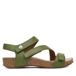Sandały Josef Seibel. Zielone sandały Josef Seibel, bez wzorów, bez obcasa, na płaskiej podeszwie, bez zapięcia. Za 399.99 zł.