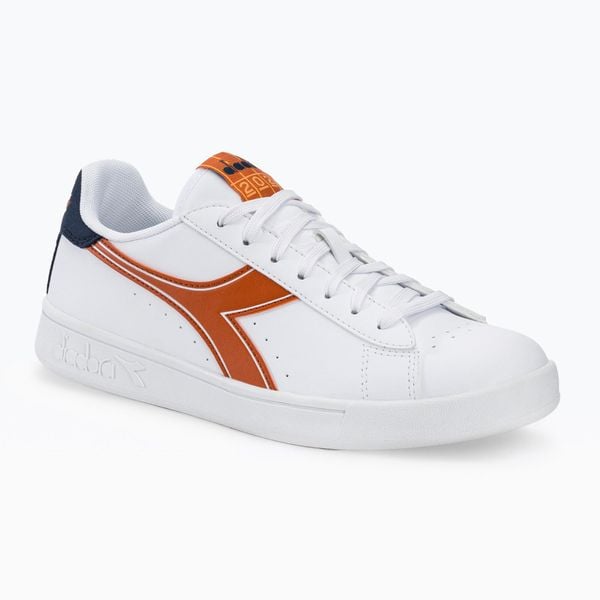 Buty Diadora Torneo Athletic. Białe trekkingi Diadora, trekkingowe. Za 219.99 zł.