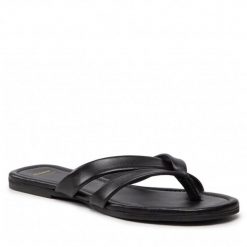 Japonki Bata. Czarne klapki Bata, bez wzorów, bez obcasa. Za 139.99 zł.