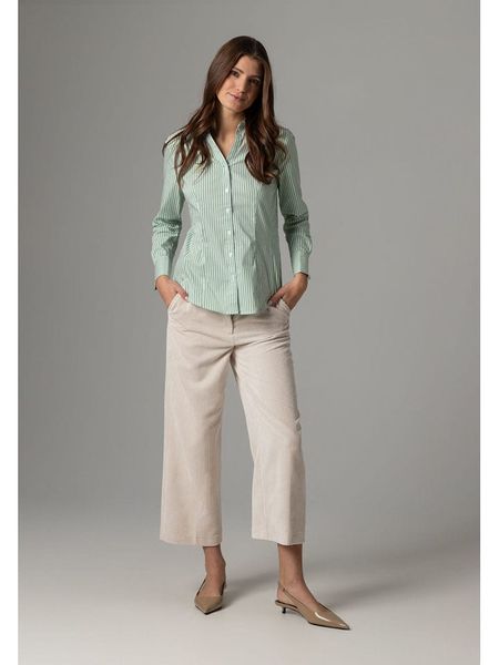 More & More Bluzka w kolorze zielono-białym rozmiar: 44. Białe bluzki More & More, bez wzorów, bez kołnierzyka, bez ramiączek. Za 91.12 zł.