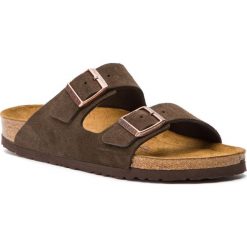Klapki BIRKENSTOCK - Arizona Bs 0951313 Mocha. Brązowe klapki Birkenstock, bez wzorów, ze skóry, bez obcasa. W wyprzedaży za 239.00 zł.