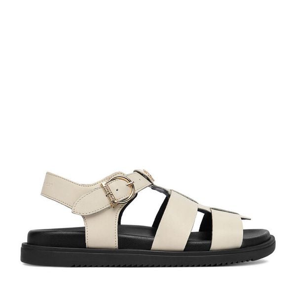 Sandały Beverly Hills Polo Club. Brązowe sandały Beverly Hills Polo Club, bez wzorów, bez obcasa, na płaskiej podeszwie, bez zapięcia. Za 206.99 zł.
