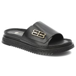 Czarne Klapki Armodo Modne Wsuwane Obuwie Damskie. Czarne klapki Armodo, bez wzorów, z materiału, bez obcasa, na płaskiej podeszwie. Za 229.00 zł.