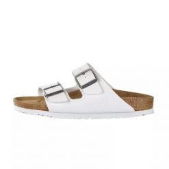 Klapki damskie Birkenstock Arizona BS Birko-flor. Białe klapki Birkenstock, bez wzorów, z materiału, bez obcasa. Za 287.00 zł.