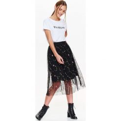 TIULOWA HAFTOWANA SPÓDNICA MIDI. Czarne spódnice TOP SECRET, na lato, bez wzorów, z tiulu, midi. W wyprzedaży za 39.99 zł.