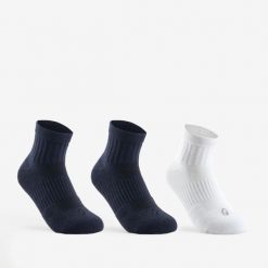 Skarpety sportowe tenis RS500 mid 3 pary. Białe skarpety DECATHLON, bez wzorów, z bawełny. Za 29.99 zł.