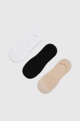 Skarpety 3-pack. Skarpety MOODO, bez wzorów, z elastanu. Za 34.99 zł.