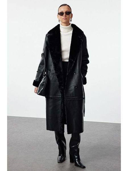 Trendyol Płaszcz w kolorze czarnym rozmiar: 40. Czarne płaszcze Trendyol, bez wzorów, bez kaptura. Za 321.20 zł.