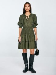 BIG STAR Sukienka w kolorze khaki rozmiar: M. Brązowe sukienki Big Star, m, bez wzorów, retro, bez kołnierzyka, bez ramiączek, midi. Za 174.99 zł.