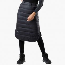 Spódnica puchowa Turystyka Damska Swedemount Östersund Long Down Skirt W. Czarne spódnice SWEDEMOUNT, bez wzorów, z puchu. W wyprzedaży za 335.00 zł.