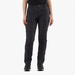 Spodnie outdoor Hiking damska Swedemount Lofoten Stretch Pants szybkoschnące. Czarne spodnie sportowe SWEDEMOUNT, na lato, bez wzorów, z tkaniny, outdoorowe. Za 399.99 zł.