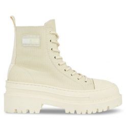 Trzewiki Tommy Hilfiger. Brązowe botki TOMMY HILFIGER, bez wzorów, bez obcasa, na płaskiej podeszwie, bez zapięcia. Za 449.99 zł.