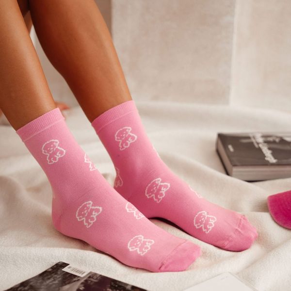 Skarpetki damskie Szczeniaczki 1152 pn. Czerwone skarpety Milena, bez wzorów, z bawełny. Za 15.90 zł.