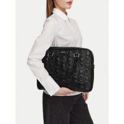 Torba na laptopa MEXX. Czarne torby na laptopa Mexx, bez wzorów. Za 229.99 zł.