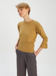 BGN Sweter w kolorze karmelowym rozmiar: 40. Brązowe swetry BGN, bez wzorów, bez ramiączek. Za 104.14 zł.