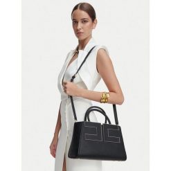 Torebka Elisabetta Franchi. Czarne torebki klasyczne Elisabetta Franchi, bez wzorów, bez dodatków. Za 1,879.00 zł.