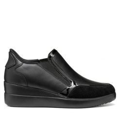 Półbuty Geox. Czarne czółenka Geox, bez wzorów, bez obcasa, na koturnie, bez zapięcia. Za 449.99 zł.