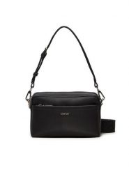 Calvin Klein Torebka C Must Convertible K60K612901 Czarny. Czarne torebki klasyczne Calvin Klein, bez wzorów, ze skóry, bez dodatków. Za 269.99 zł.