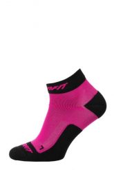 Skarpety do biegania damskie Dynafit Vertical Mesh Footie. Czarne skarpety Dynafit, bez wzorów, z meshu. Za 89.60 zł.