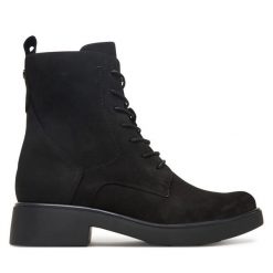 Botki Caprice. Czarne botki Caprice, bez wzorów, bez obcasa, na płaskiej podeszwie, bez zapięcia. Za 589.99 zł.