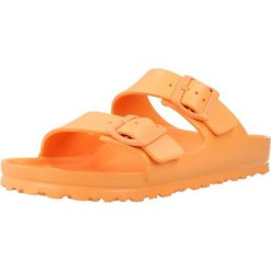 Klapki damskie Birkenstock Arizona Eva. Brązowe klapki Birkenstock, bez wzorów, z materiału, bez obcasa. Za 279.00 zł.