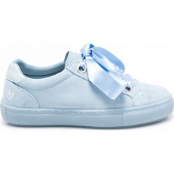 Tamaris - Tenisówki. Niebieskie trampki Tamaris, bez wzorów, z materiału, bez zapięcia. W wyprzedaży za 119.90 zł.