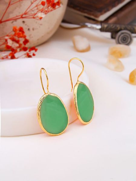 L'Atelier de Gaia Kolczyki z tygrysim okiem rozmiar: onesize. Zielone kolczyki L'Atelier de Gaia, z mosiądzu, z zapięciem typu bigiel. Za 43.99 zł.