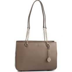 Torebka DKNY - R84A3915 Mushroom 262. Brązowe torebki klasyczne DKNY, bez wzorów, ze skóry, bez dodatków. W wyprzedaży za 579.00 zł.