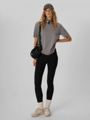 4F Legginsy z prążkowanej dzianiny damskie - czarne XS. Czarne legginsy 4f, xs, bez wzorów, z dzianiny, z podwyższonym stanem. Za 99.99 zł.