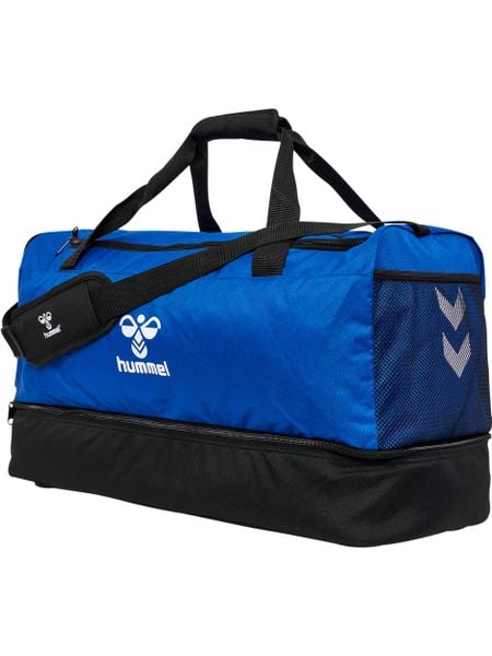 Torba sportowa Hummel Core 2.0 W SC. Czarne torby na ramię Hummel, bez wzorów, z materiału, sportowe, na ramię, bez dodatków. Za 217.50 zł.
