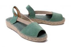TONI PONS ELLA menta mint, sandały/espadryle damskie. Zielone sandały Toni Pons, bez wzorów, bez obcasa, na koturnie, bez zapięcia. Za 213.68 zł.